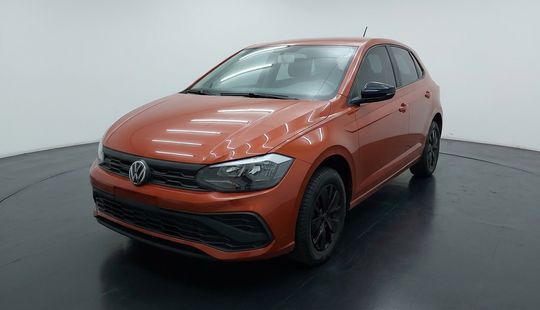 Volkswagen • Polo