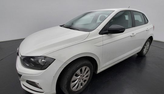 Volkswagen • Polo