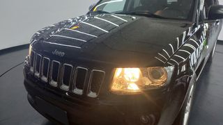 Jeep • Compass