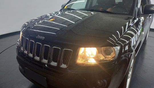 Jeep • Compass