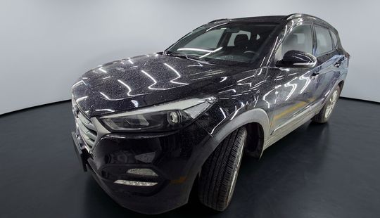 Hyundai • Tucson