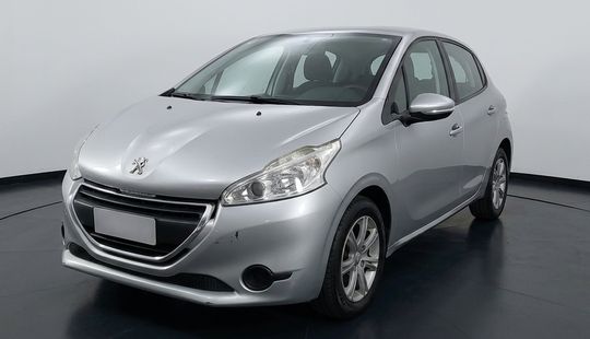 Peugeot • 208