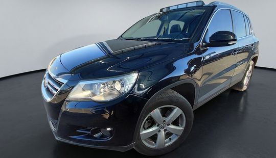 Volkswagen • Tiguan