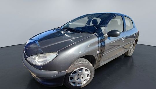 Peugeot • 206