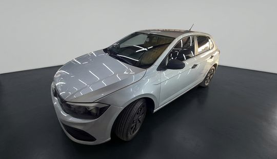 Volkswagen • Polo