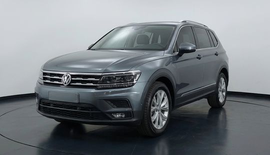 Volkswagen • Tiguan Allspace