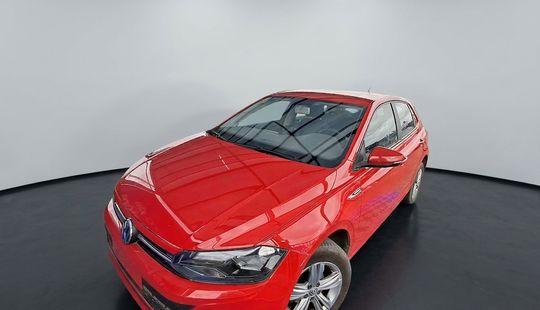Volkswagen • Polo
