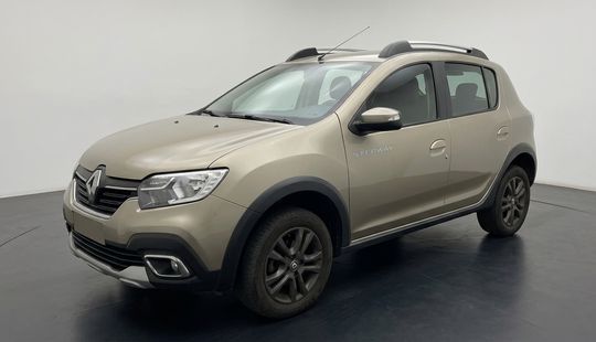 Renault • Sandero Stepway