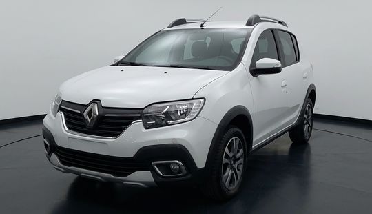 Renault • Sandero Stepway