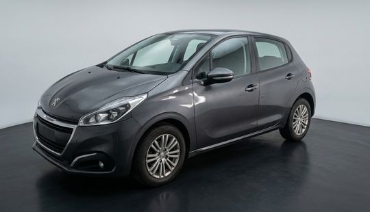 Peugeot • 208