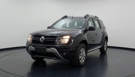 Renault • Duster