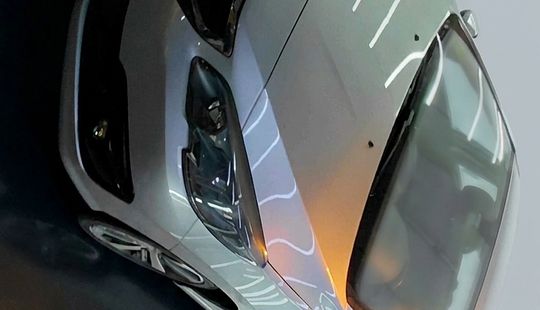 Peugeot • 308