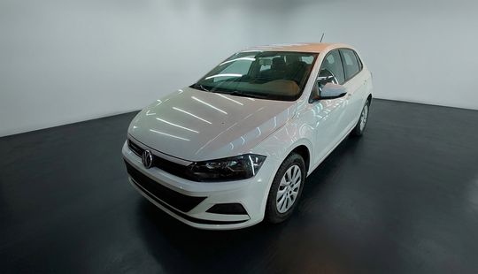 Volkswagen • Polo