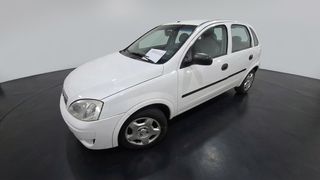 Chevrolet • Corsa Classic