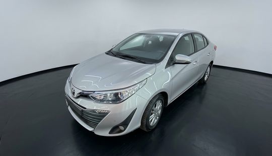 Toyota • Yaris