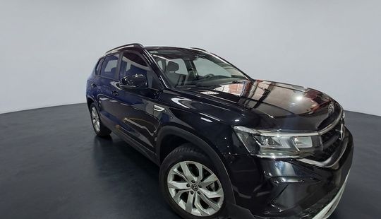 Volkswagen • Taos