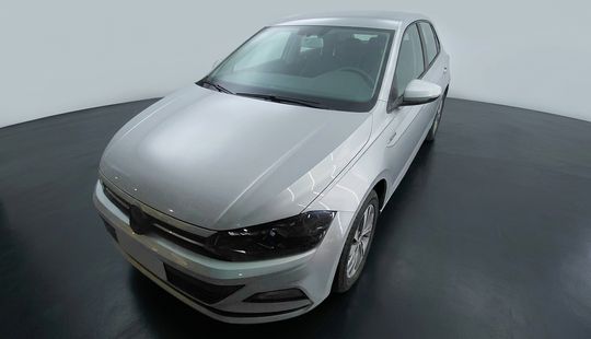 Volkswagen • Polo