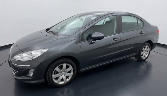 Peugeot • 408