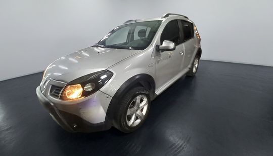 Renault • Sandero Stepway