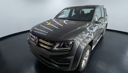 Volkswagen • Amarok