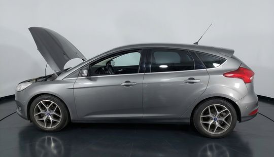 Ford • Focus III