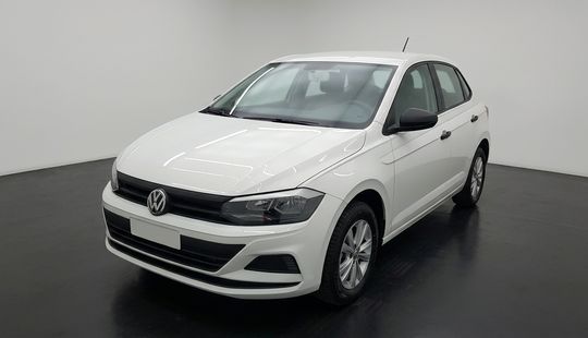 Volkswagen • Polo