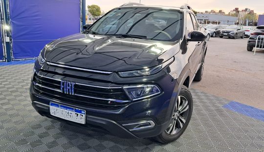 Fiat • Toro