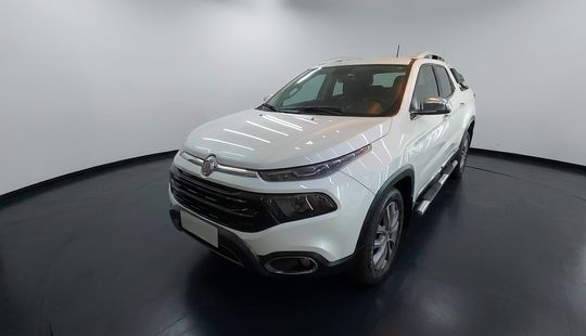 Fiat • Toro