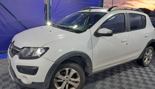 Renault • Sandero Stepway