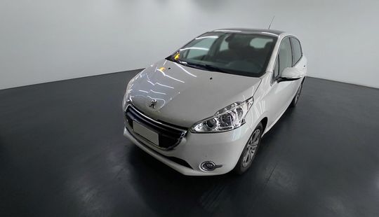 Peugeot • 208