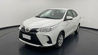 Toyota • Yaris