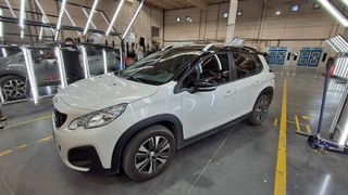 Peugeot • 2008