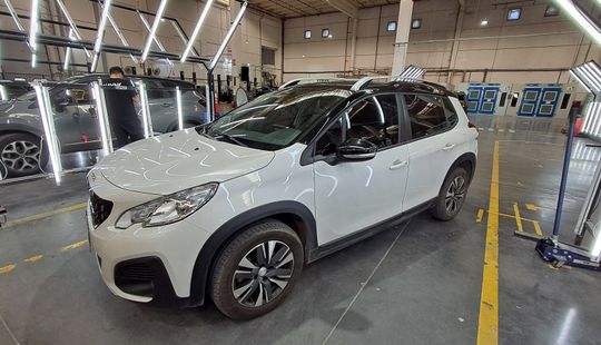 Peugeot • 2008