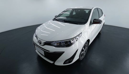 Toyota • Yaris