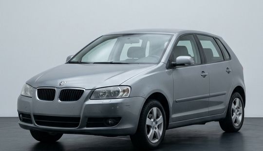 Kia • Carnival