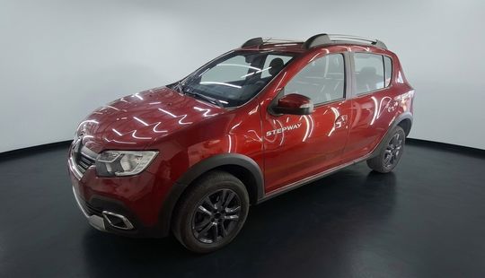 Renault • Sandero Stepway