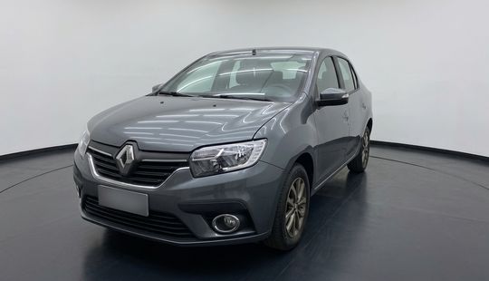 Renault • Logan