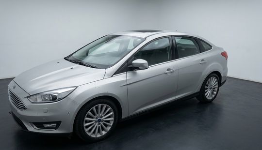 Ford • Focus III