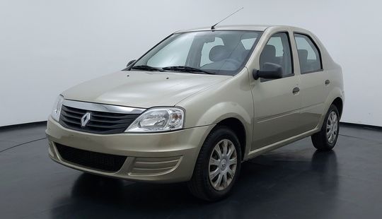 Renault • Logan