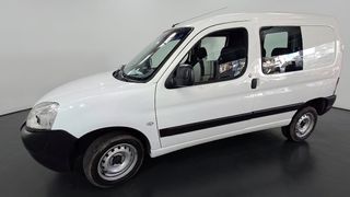Peugeot • Partner