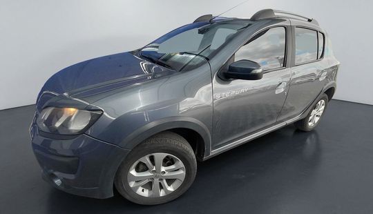 Renault • Sandero Stepway