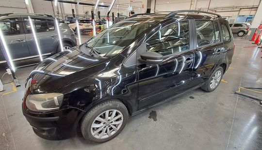 Volkswagen • Suran