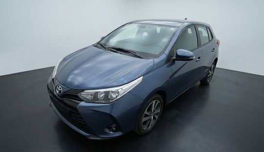 Toyota • Yaris