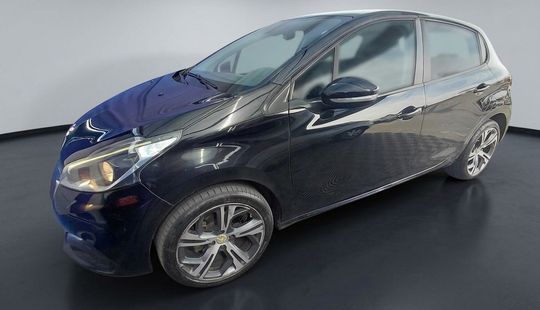 Peugeot • 208