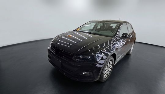 Volkswagen • Polo