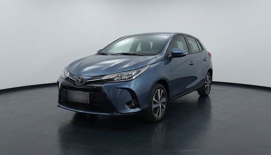 Toyota • Yaris
