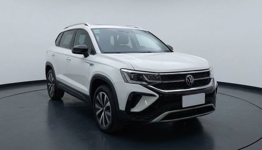 Volkswagen • Taos