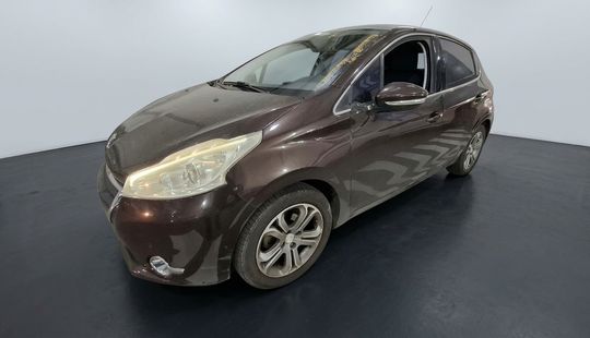 Peugeot • 208