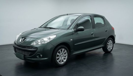 Peugeot • 207
