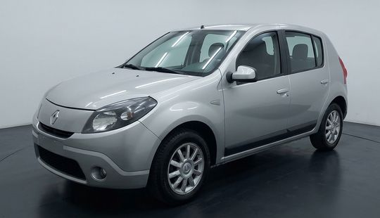 Renault • Sandero